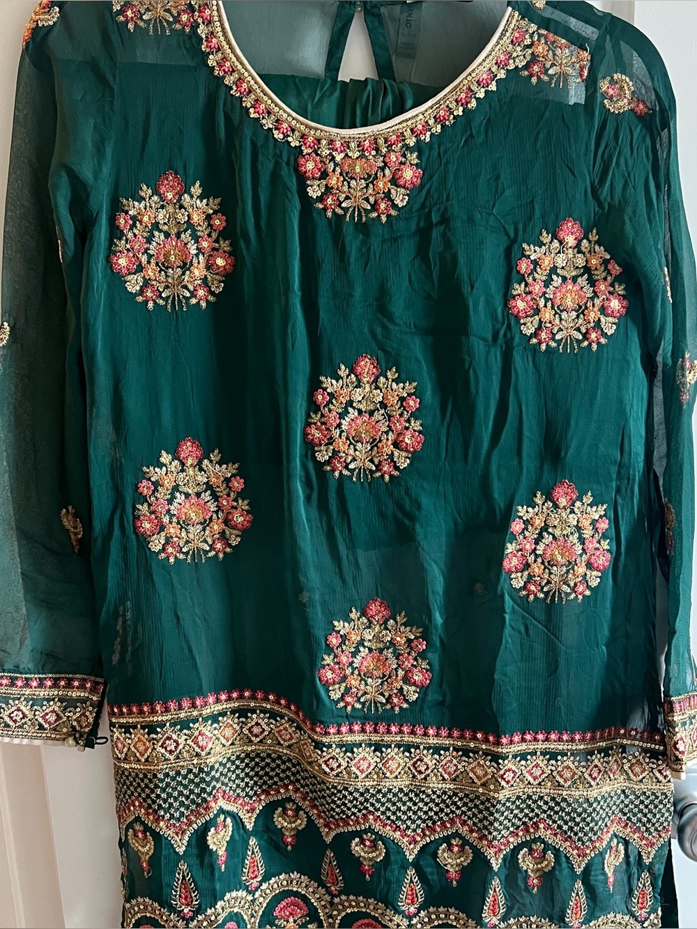Brand New Ethnic Green Pakistani Suit S